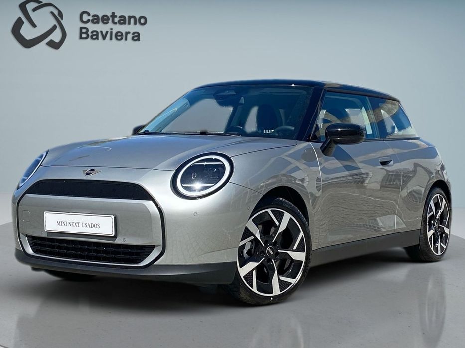 MINI 3 Portas Cooper E Classic S