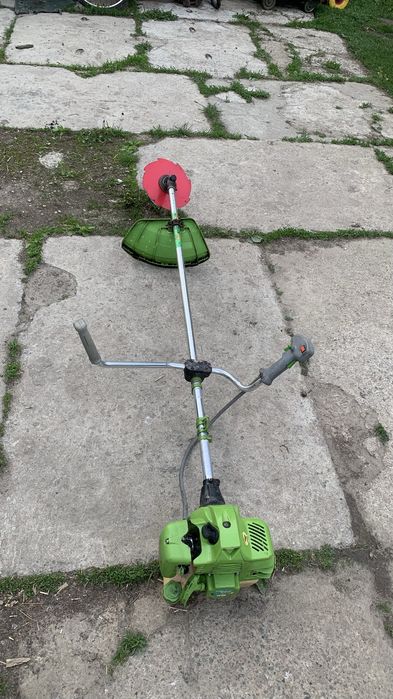 Продам бензокосу PROCRAFT T4200