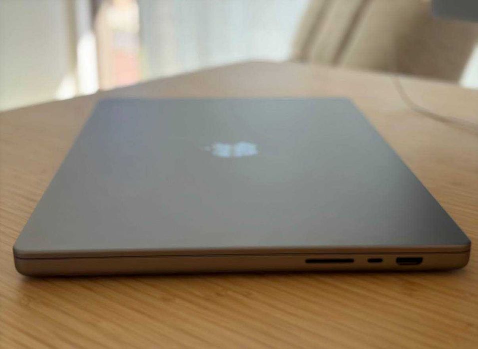 MacBook Pro 16" M2 Pro 2023 | 16GB RAM | 1TB SSD | 97% Battery