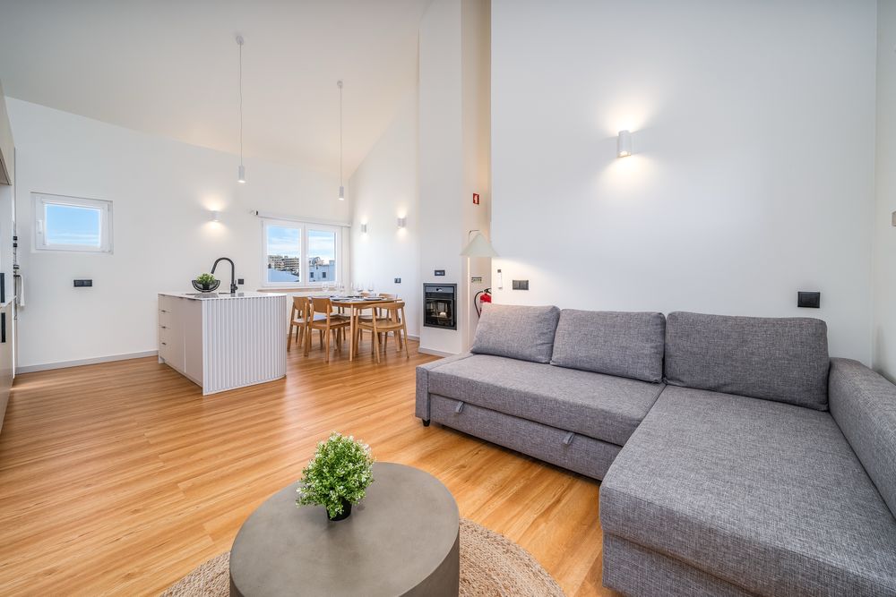 T2 Renovado no Centro de Vilamoura | Arrendamento Temporário