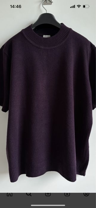 Светр сливого кольору