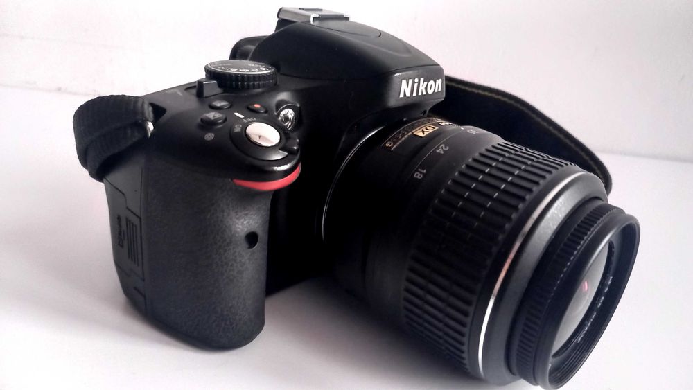 Aparat fot. NIKON