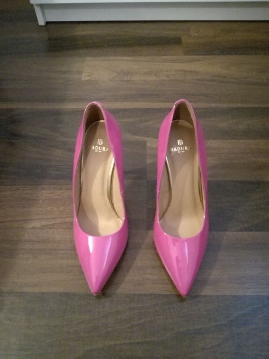 neonowe różowe 38 czółenka szpilki badura