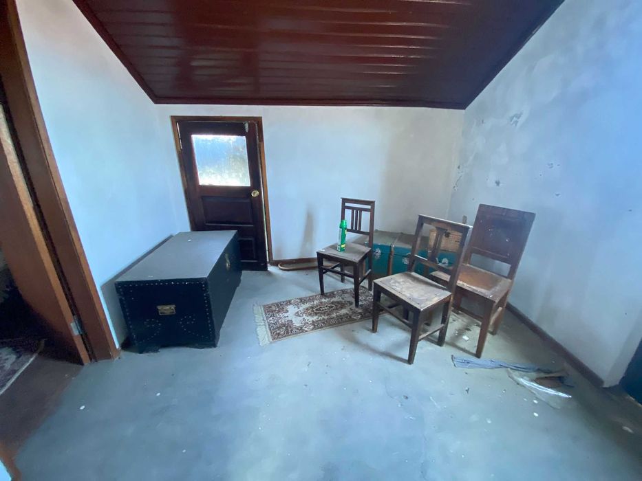 Moradia em Vale de Azares - Celorico da Beira