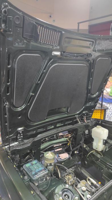 BMW e24 wygłuszenie maski e24 wygłuszenie BMW e24 M6 m635 CSI e24 m6