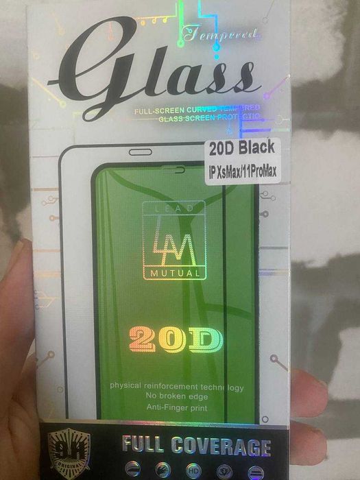Новый iphone 11 pro max 265/4 c чехлом и проводом для зарядки