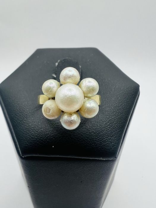 Złoty pierścionek pr. 585