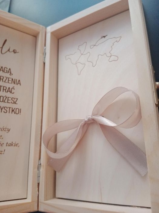 Pudełko na pieniądze na 18