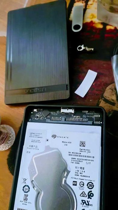 Зовнішній Жорсткий диск Seagate Mobile HDD 2000Gb 2TB