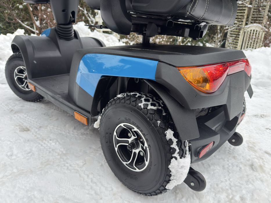 skuter wózek inwalidzki elektryczny Invacare Comet Alpine+ 2024r, 54km