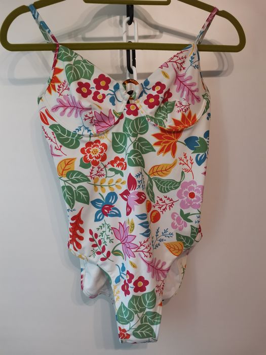 Strój kąpielowy jednoczęściowy Baden rozm 34B , kwiaty, kolory