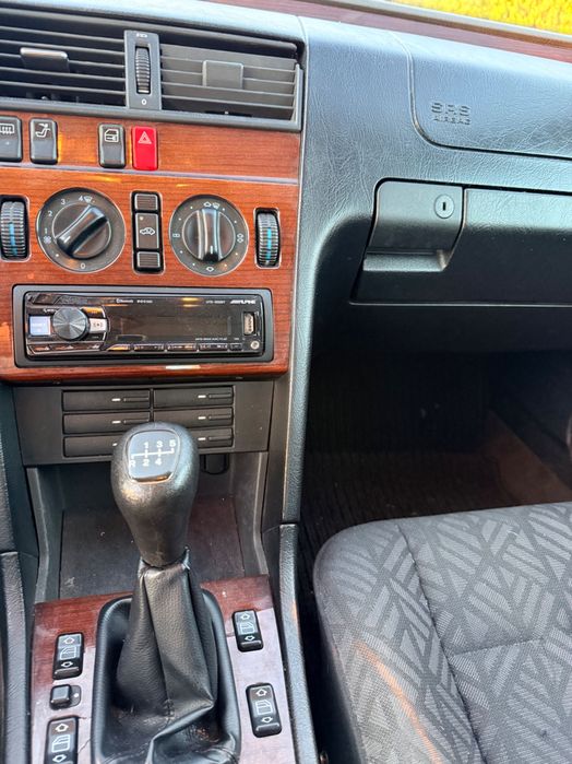 Mercedes C220 - 95