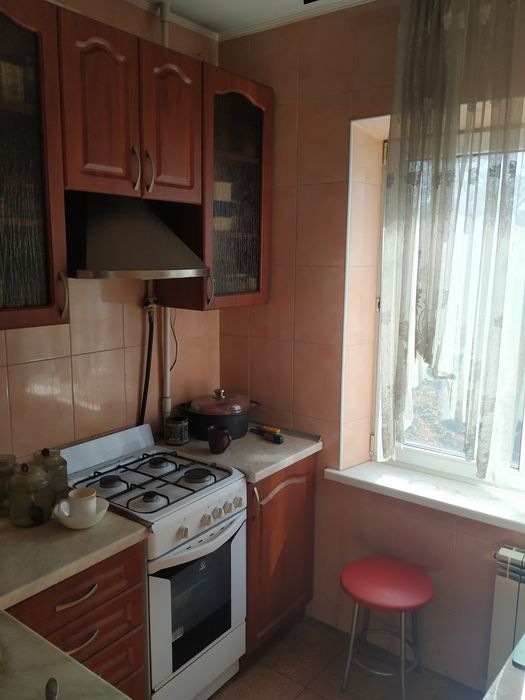 Сдам комнату в 2-ух комнатной квартире ул. Здолбуновская