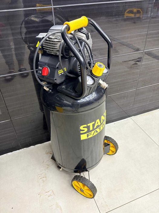kompresor pionowy Stanley Fatmax 50l 10 bar hybrydowy