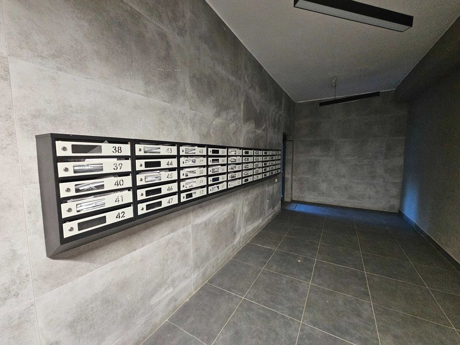 Продаж зданої 3кім.квартири по вулиці Незалежності! +комора!