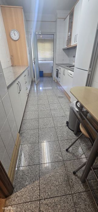 T2 com varanda, garagem e terraço em Gaia