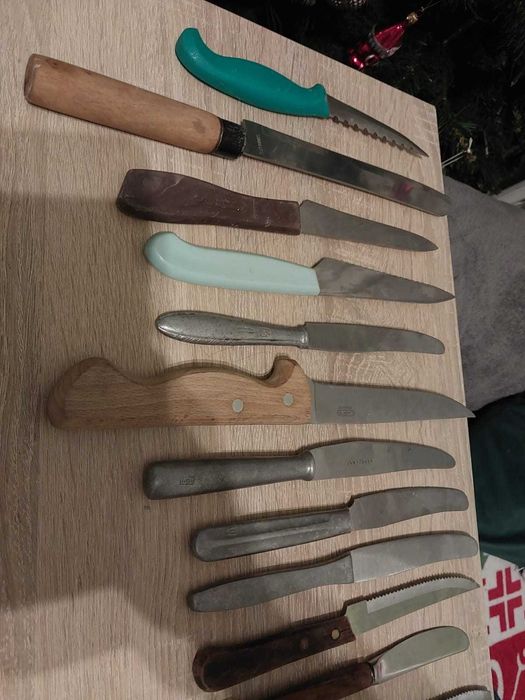 Zestaw 19 noży PRL i kolekcjonerskich: CHIFA WP Gerlach ZSRR Lefana