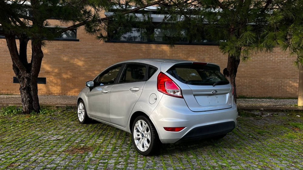 Ford fiesta Titanium 1.6 tdci