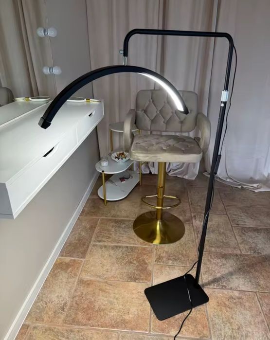 Lampa stojąca moon półksiężyc bezcieniowa