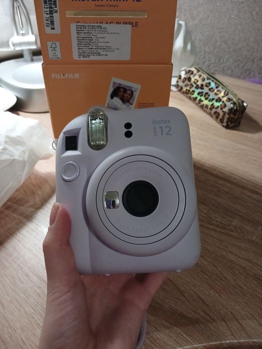 Полароїд Fujifilm Instax mini 12 бузкового кольору