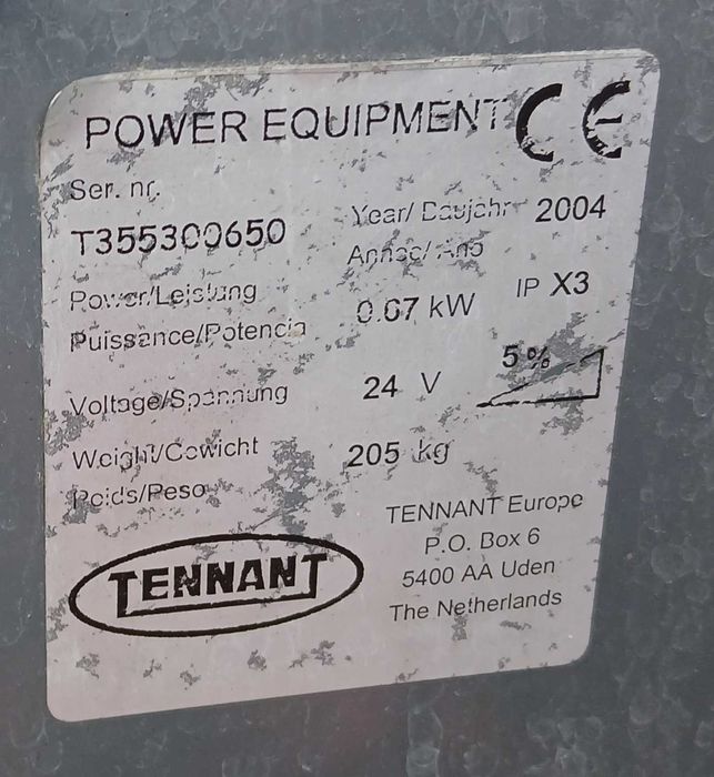 Szorowarka Tennant T3 z trakcją