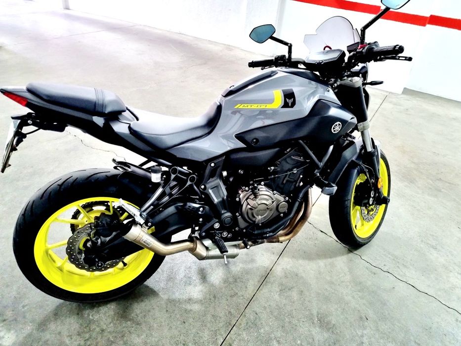 Yamaha MT 07  como nova