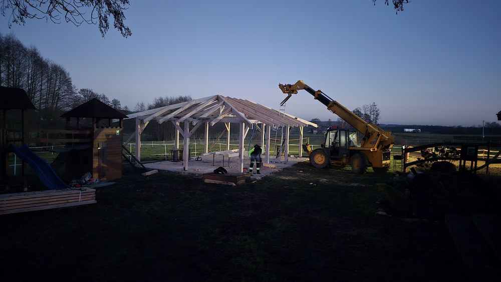 Usługi ciesielsko-dekarskie