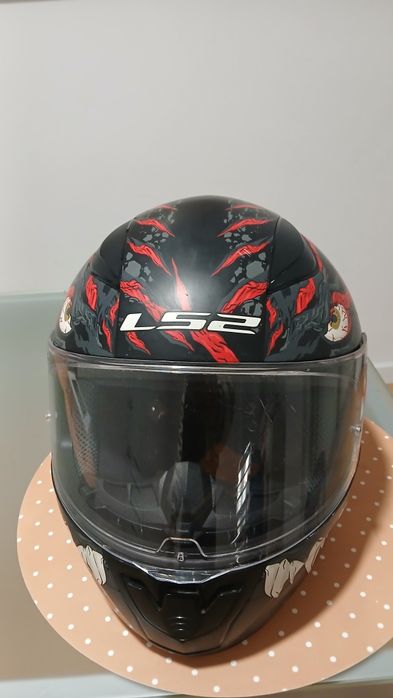 Vende-se em ótimo estado de novo, usado apenas 1 vez .