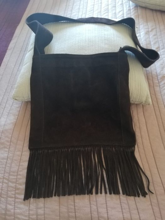 Vendo mala preta elegante