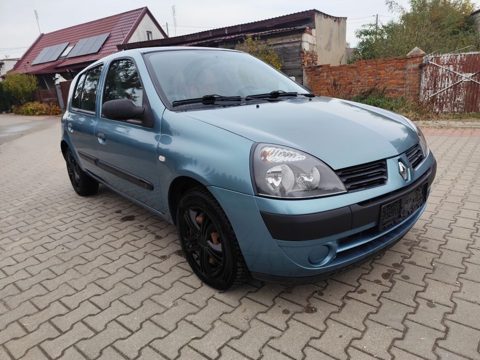 Renault Clio 05 rok klima