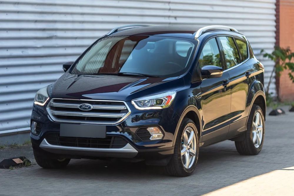 Ford Kuga Ford Kuga Titanium 4x4 Automat Navi Łopatki biegów Grzana Kierownica