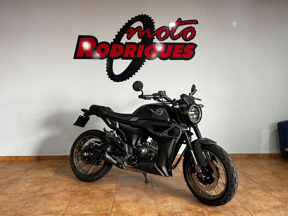 Zontes ZT 125 - G1 X LCD - GARANTIA DE FÁBRICA ATÉ 2/2028