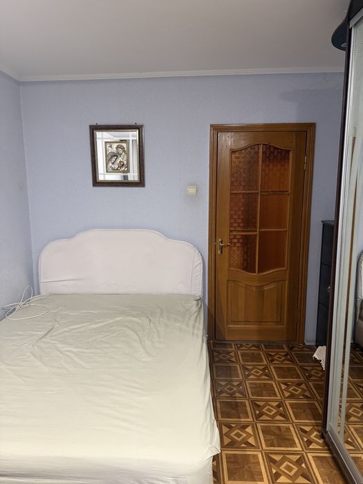 2 кім.кв р-н кінотеатру Мир, вул.Чорновола