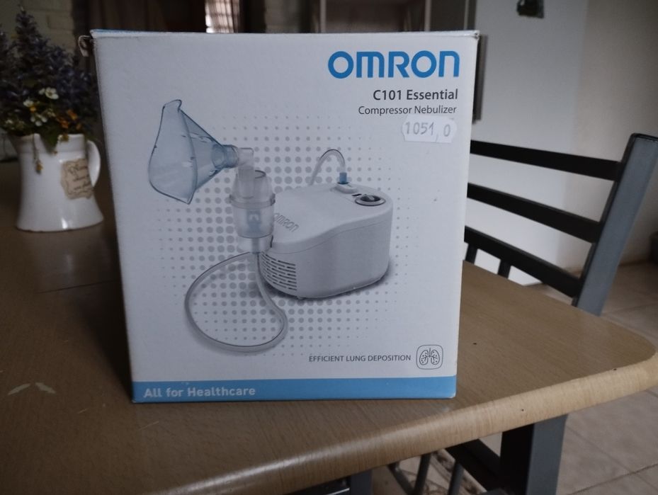 Продам  небулайзер компресорний С 101(Essental NE-101-E