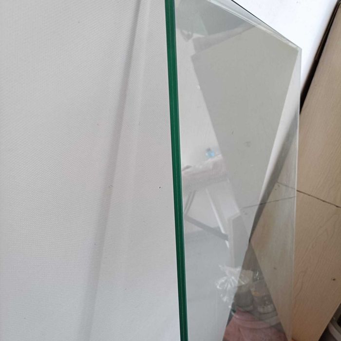 Vidro laminado 4mm+4mm (130x70)- Proteção banheira - Quase novo