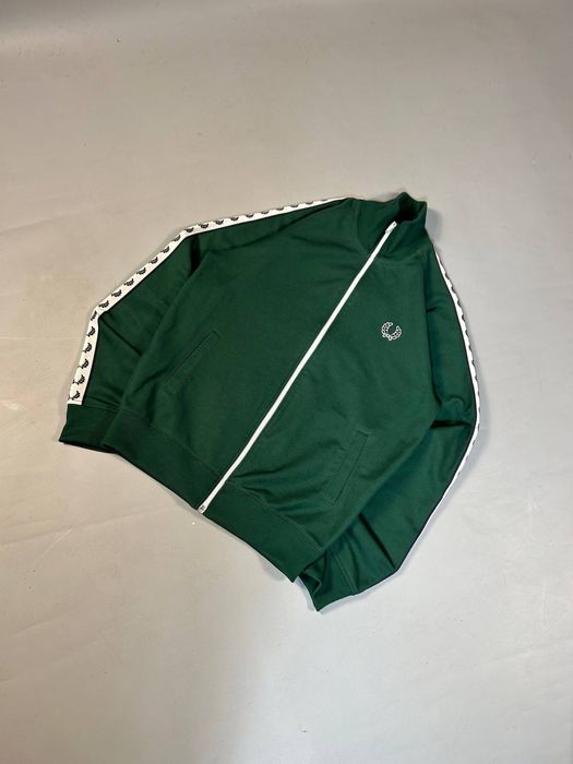 Fred Perry зелена