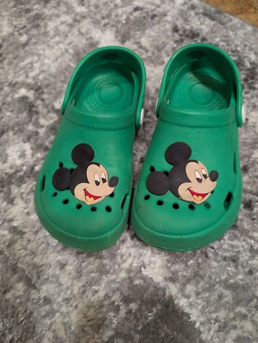 Продам крокси 27 розміру