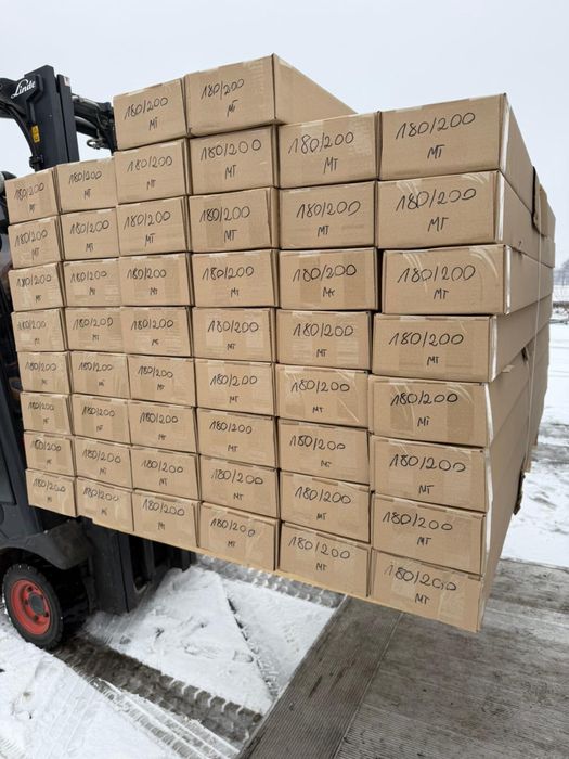 Stelaże drewniane 160x200