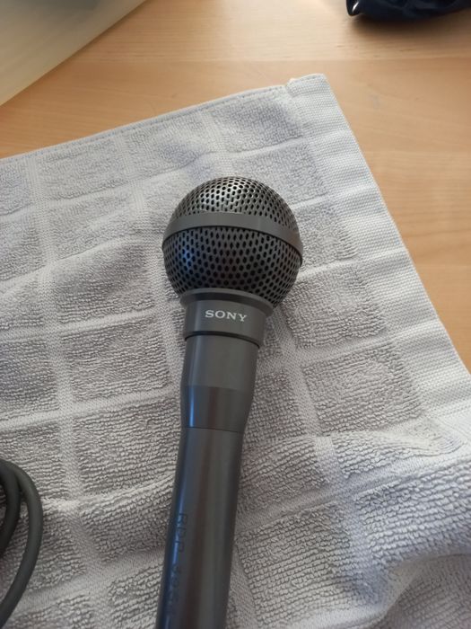 Microfone Sony F-115