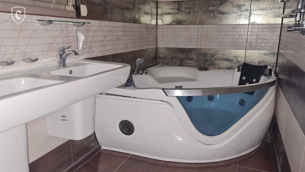 121 кв.м Квартира по вул. Кургузова, Вишгород, 3 хв центр