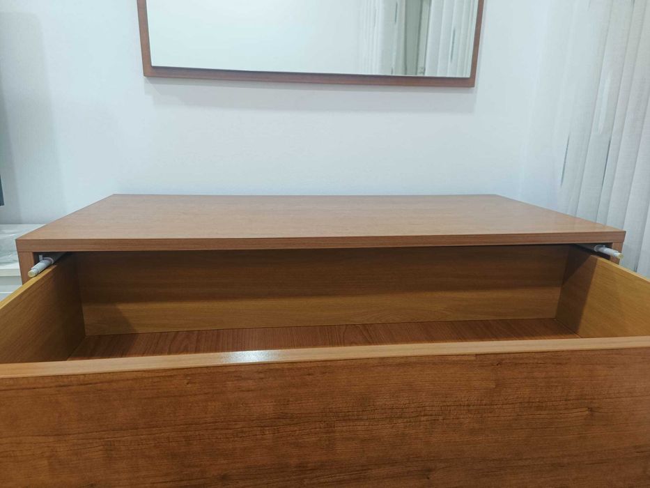 Cómoda para roupa