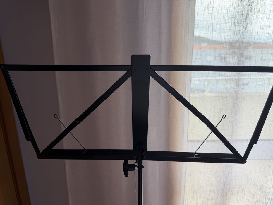 Suporte para partituras/ Atril dobrável