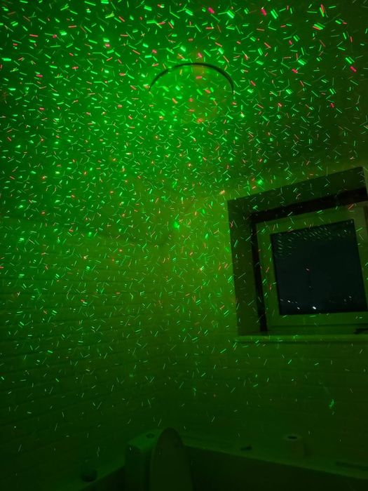 Новорічний лазерний проектор для будинку та вулиці (Червоний + Зелени