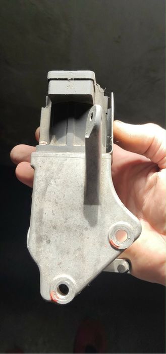 Nastawnik turbiny turbosprężarki 2.0d BMW E60 E90 E91 X3 oryg gwarancja