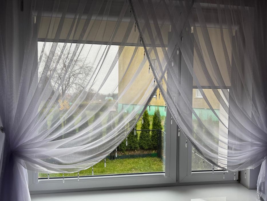 Okna plastykowe  z roletami z demontazu   stan idealny