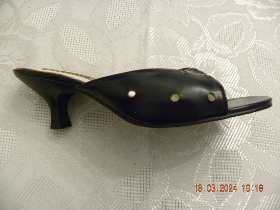 Klapki Fiore; rozmiar 4/36,5