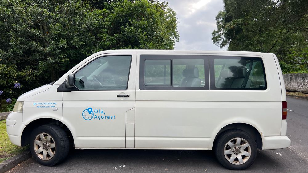 Volkswagen Transporter 1.9 TDI, 9 Lugares, Ar Condicionado Dianteiro e Traseiro, IPO até 02/2027