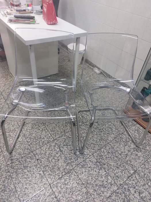 Cadeiras IKEA - Duas
