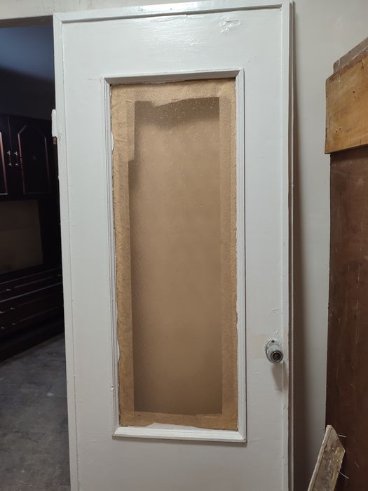 Віддам дерев'яні двері