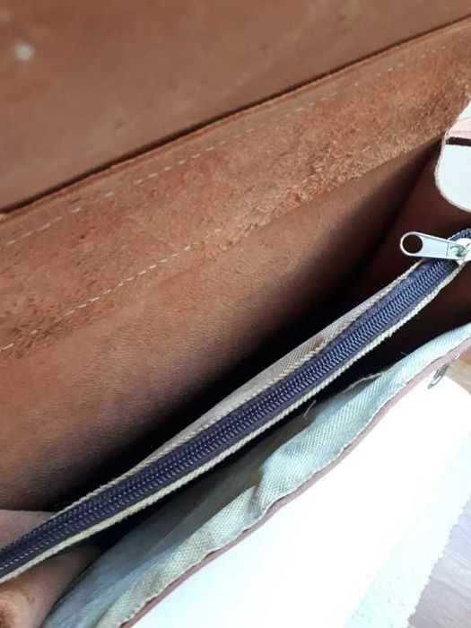 Mala castanha de cabedal unissexo